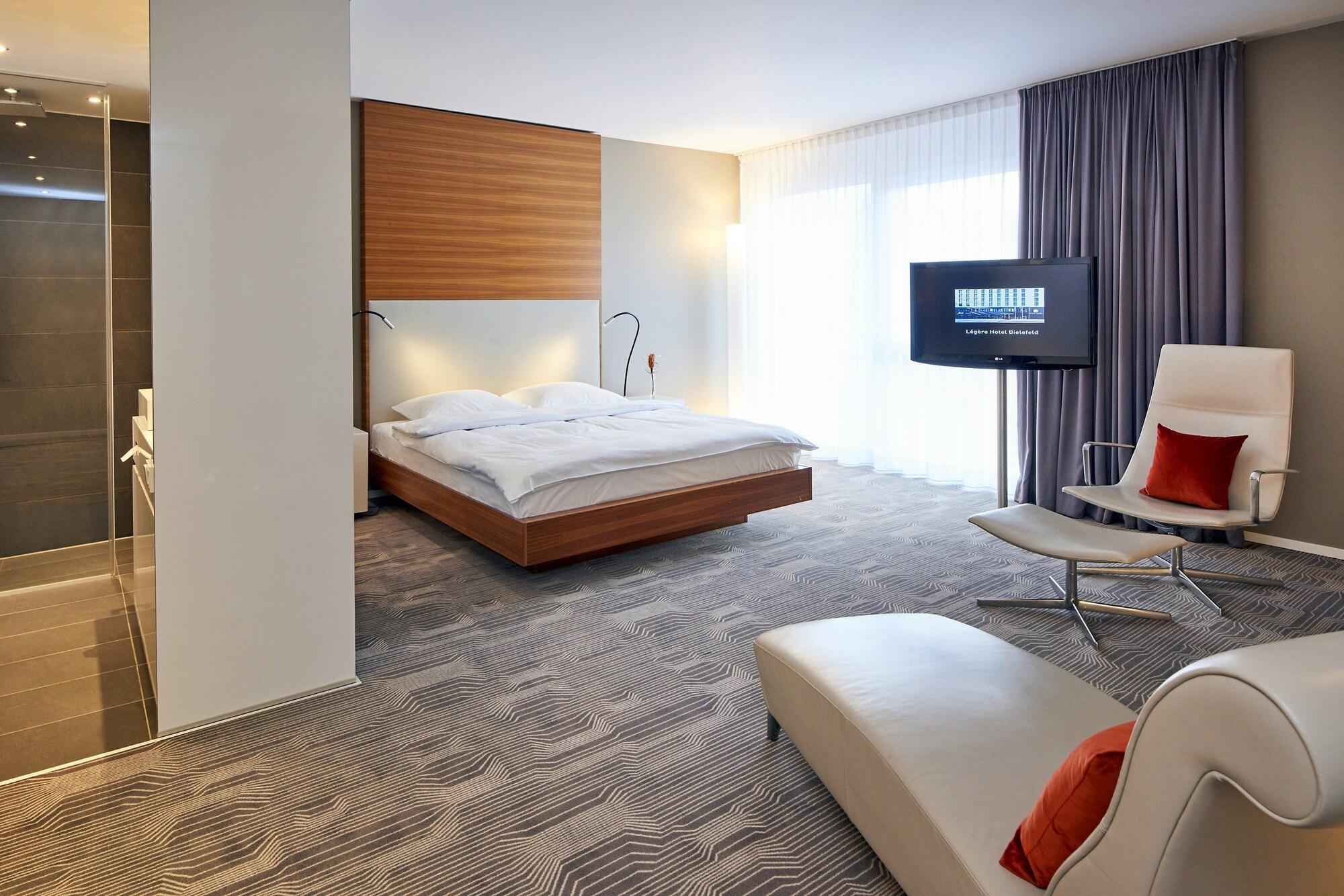 LÉGÈRE HOTEL Luxembourg Schuttrange Extérieur photo