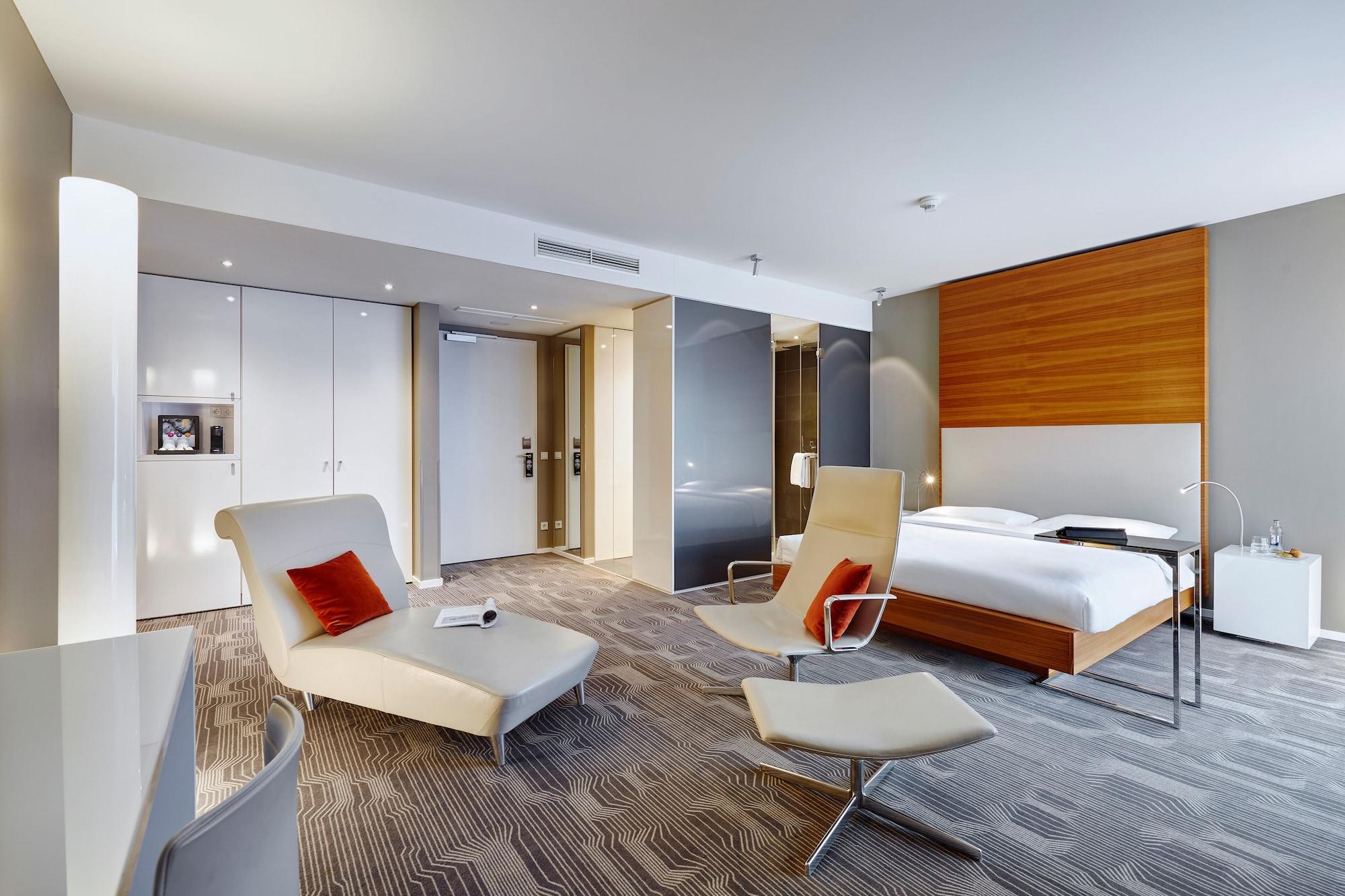 LÉGÈRE HOTEL Luxembourg Schuttrange Extérieur photo