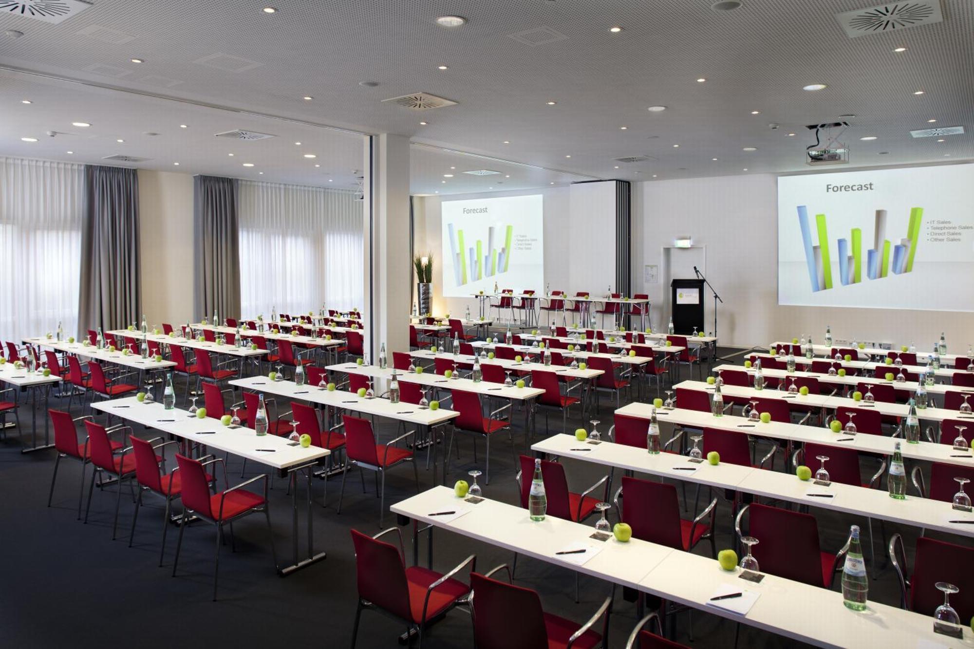 LÉGÈRE HOTEL Luxembourg Schuttrange Extérieur photo