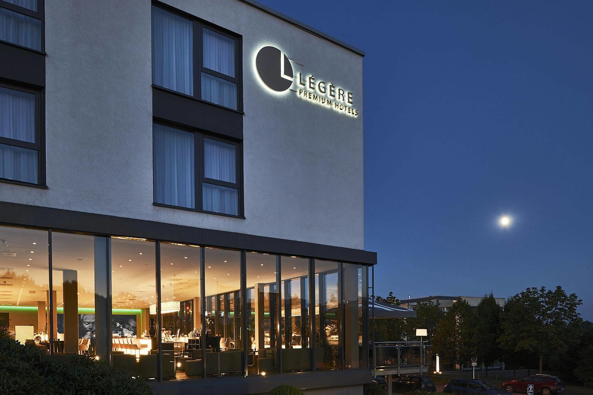 LÉGÈRE HOTEL Luxembourg Schuttrange Extérieur photo